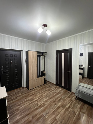 Продам двухкомнатную (2-комн.) квартиру, Совхозная ул, 1к3, Краснодар г