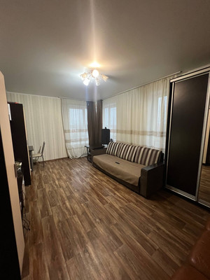 Продам двухкомнатную (2-комн.) квартиру, Совхозная ул, 1к3, Краснодар г