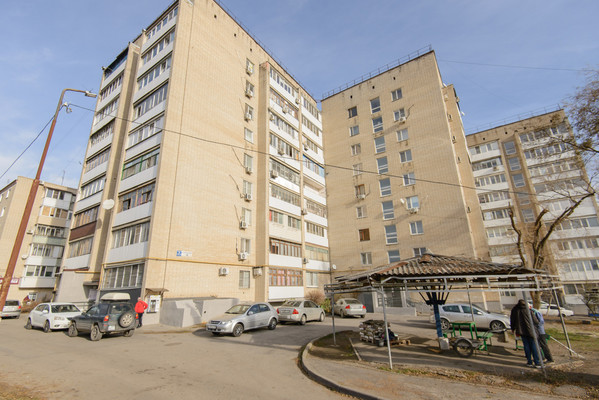 Продам двухкомнатную (2-комн.) квартиру, Рахманинова ул, 78, Ростов-на-Дону г