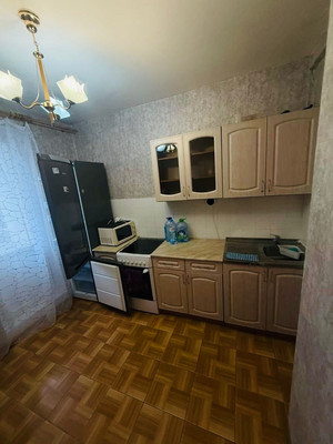 Продам однокомнатную (1-комн.) квартиру, Хачатуряна ул, 2, Москва г