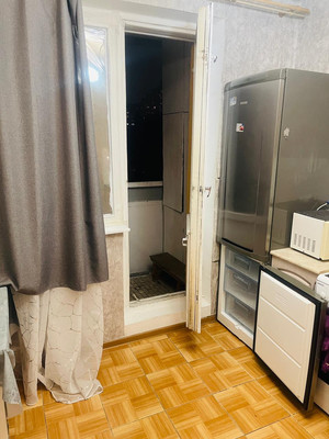 Продам однокомнатную (1-комн.) квартиру, Хачатуряна ул, 2, Москва г