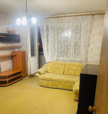 Продам однокомнатную (1-комн.) квартиру, Хачатуряна ул, 2, Москва г