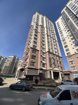 Продам двухкомнатную (2-комн.) квартиру, Крымской весны ул, 5к6, Мирное с