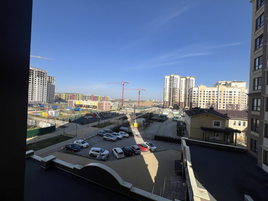 Продам двухкомнатную (2-комн.) квартиру, Крымской весны ул, 5к6, Мирное с