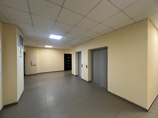 Продам двухкомнатную (2-комн.) квартиру, Крымской весны ул, 5к6, Мирное с