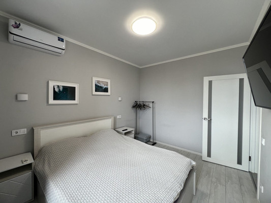 Сдам однокомнатную (1-комн.) квартиру, Крымской весны ул, 5к6, Мирное с