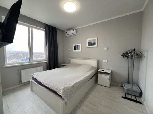 Сдам однокомнатную (1-комн.) квартиру, Крымской весны ул, 5к6, Мирное с