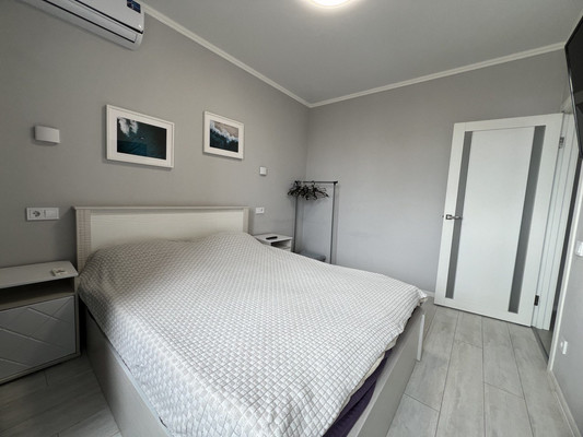 Сдам однокомнатную (1-комн.) квартиру, Крымской весны ул, 5к6, Мирное с