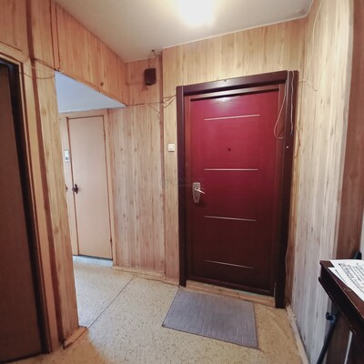 Продам трехкомнатную (3-комн.) квартиру, Ореховый проезд, 31, Москва г