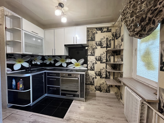 Продам однокомнатную (1-комн.) квартиру, Мефодиевская ул, 118, Новороссийск г