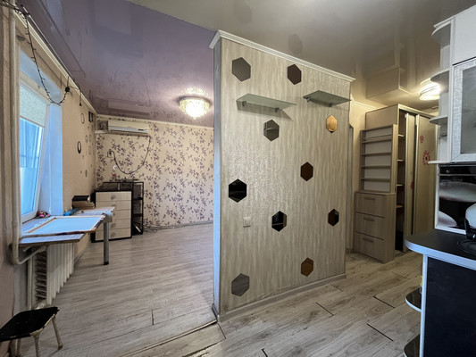 Продам однокомнатную (1-комн.) квартиру, Мефодиевская ул, 118, Новороссийск г