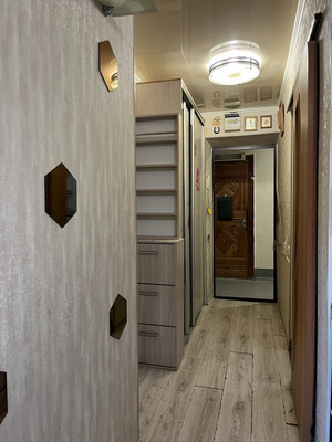 Продам однокомнатную (1-комн.) квартиру, Мефодиевская ул, 118, Новороссийск г