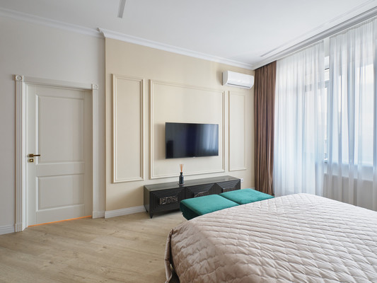 Продам двухкомнатную (2-комн.) квартиру, Свердловская наб, 58, Санкт-Петербург г