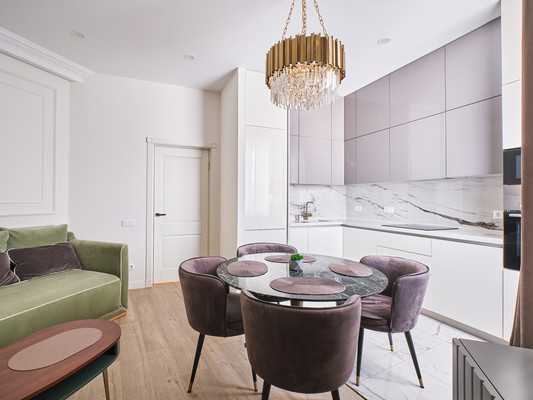 Продам двухкомнатную (2-комн.) квартиру, Свердловская наб, 58, Санкт-Петербург г