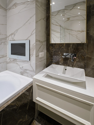 Продам двухкомнатную (2-комн.) квартиру, Свердловская наб, 58, Санкт-Петербург г