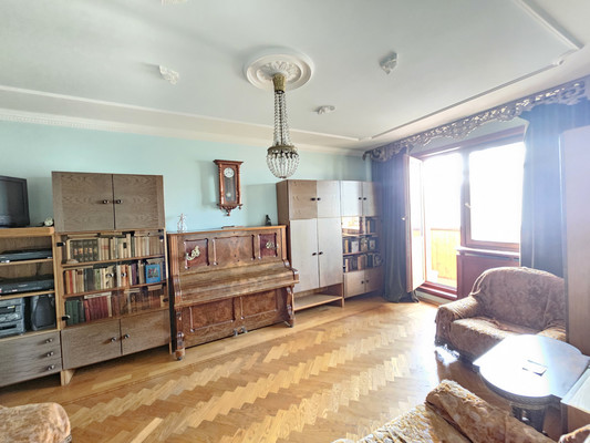 Продам однокомнатную (1-комн.) квартиру, Кунцевская ул, 4к1, Москва г