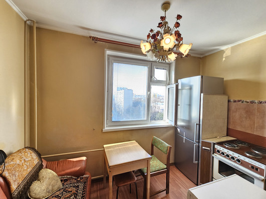 Продам однокомнатную (1-комн.) квартиру, Кунцевская ул, 4к1, Москва г