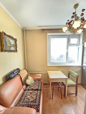 Продам однокомнатную (1-комн.) квартиру, Кунцевская ул, 4к1, Москва г