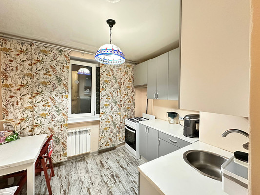 Продам однокомнатную (1-комн.) квартиру, Культуры пр-кт, 29к1, Санкт-Петербург г