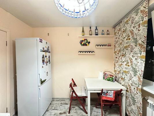 Продам однокомнатную (1-комн.) квартиру, Культуры пр-кт, 29к1, Санкт-Петербург г