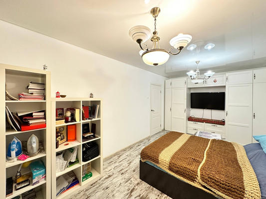 Продам однокомнатную (1-комн.) квартиру, Культуры пр-кт, 29к1, Санкт-Петербург г