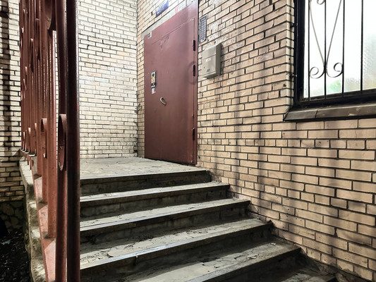 Продам однокомнатную (1-комн.) квартиру, Культуры пр-кт, 29к1, Санкт-Петербург г