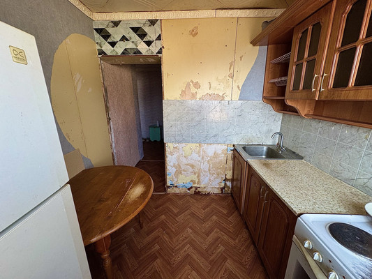 Продам трехкомнатную (3-комн.) квартиру, Морская ул, 19, Дунай п