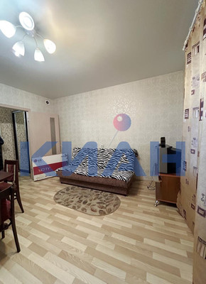 Продам однокомнатную (1-комн.) квартиру, Апрельская ул, 5а, Красноярск г