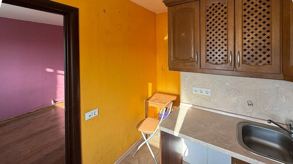 Продам двухкомнатную (2-комн.) квартиру, Дорожная ул, 2, Октябрьский рп