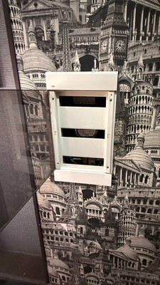 Продам двухкомнатную (2-комн.) квартиру, Дорожная ул, 2, Октябрьский рп