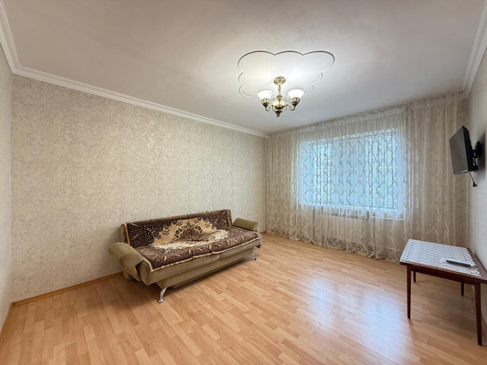 Сдам двухкомнатную (2-комн.) квартиру, Мечникова ул, 109, Нальчик г