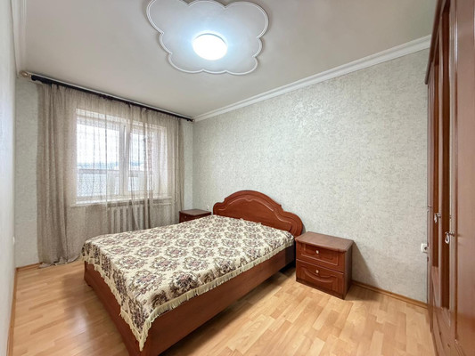 Сдам двухкомнатную (2-комн.) квартиру, Мечникова ул, 109, Нальчик г