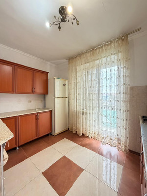 Сдам двухкомнатную (2-комн.) квартиру, Мечникова ул, 109, Нальчик г