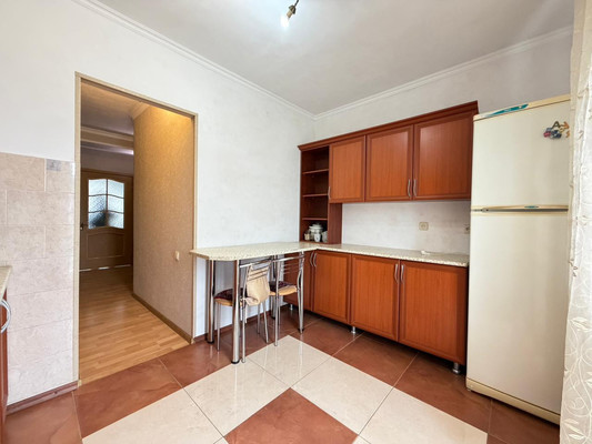 Сдам двухкомнатную (2-комн.) квартиру, Мечникова ул, 109, Нальчик г