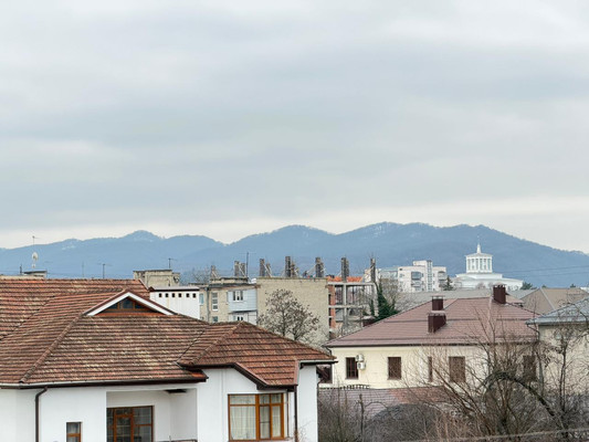 Сдам двухкомнатную (2-комн.) квартиру, Мечникова ул, 109, Нальчик г