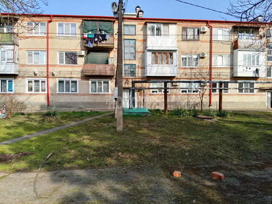 Продам двухкомнатную (2-комн.) квартиру, Промысловая ул, 22, Каневская ст-ца