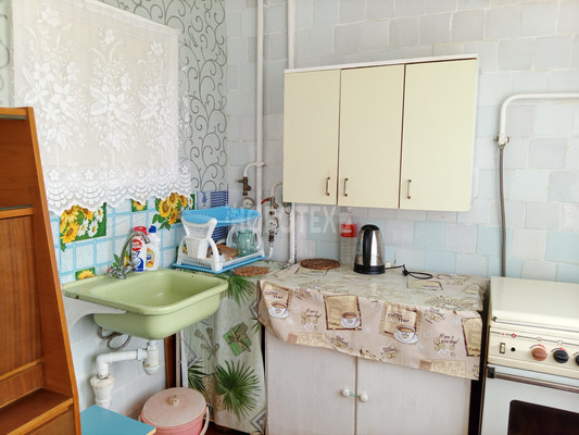 Продам двухкомнатную (2-комн.) квартиру, Промысловая ул, 22, Каневская ст-ца