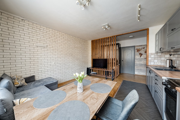 Продам трехкомнатную (3-комн.) квартиру, 22, Коммунарка п