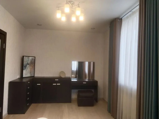 Сдам трехкомнатную (3-комн.) квартиру, Чугунова ул, 41, Раменское г