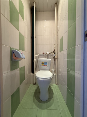 Продам однокомнатную (1-комн.) квартиру, Трудящихся б-р, 8, Колпино г