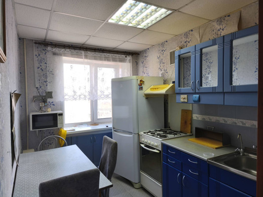 Продам однокомнатную (1-комн.) квартиру, Стахановская ул, 2, Пермь г