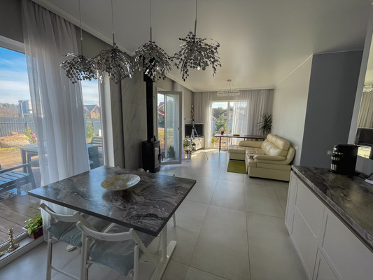 Продам коттедж, Изумрудная ул, 37, Пески п, 0 км от города