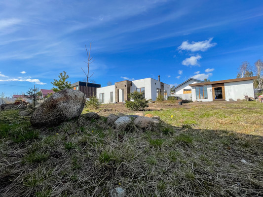 Продам коттедж, Изумрудная ул, 37, Пески п, 0 км от города