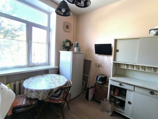 Продам двухкомнатную (2-комн.) квартиру, Подольских Курсантов ул, 23, Подольск г