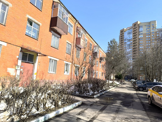 Продам двухкомнатную (2-комн.) квартиру, Подольских Курсантов ул, 23, Подольск г