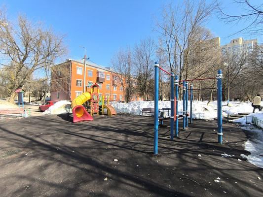 Продам двухкомнатную (2-комн.) квартиру, Подольских Курсантов ул, 23, Подольск г