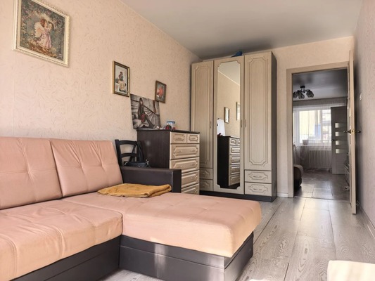 Продам двухкомнатную (2-комн.) квартиру, Рябикова б-р, 32А, Иркутск г