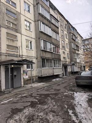 Продам двухкомнатную (2-комн.) квартиру, Рябикова б-р, 32А, Иркутск г