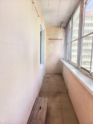 Продам трехкомнатную (3-комн.) квартиру, Университетский мкр, 30, Иркутск г