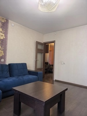 Продам трехкомнатную (3-комн.) квартиру, Университетский мкр, 30, Иркутск г